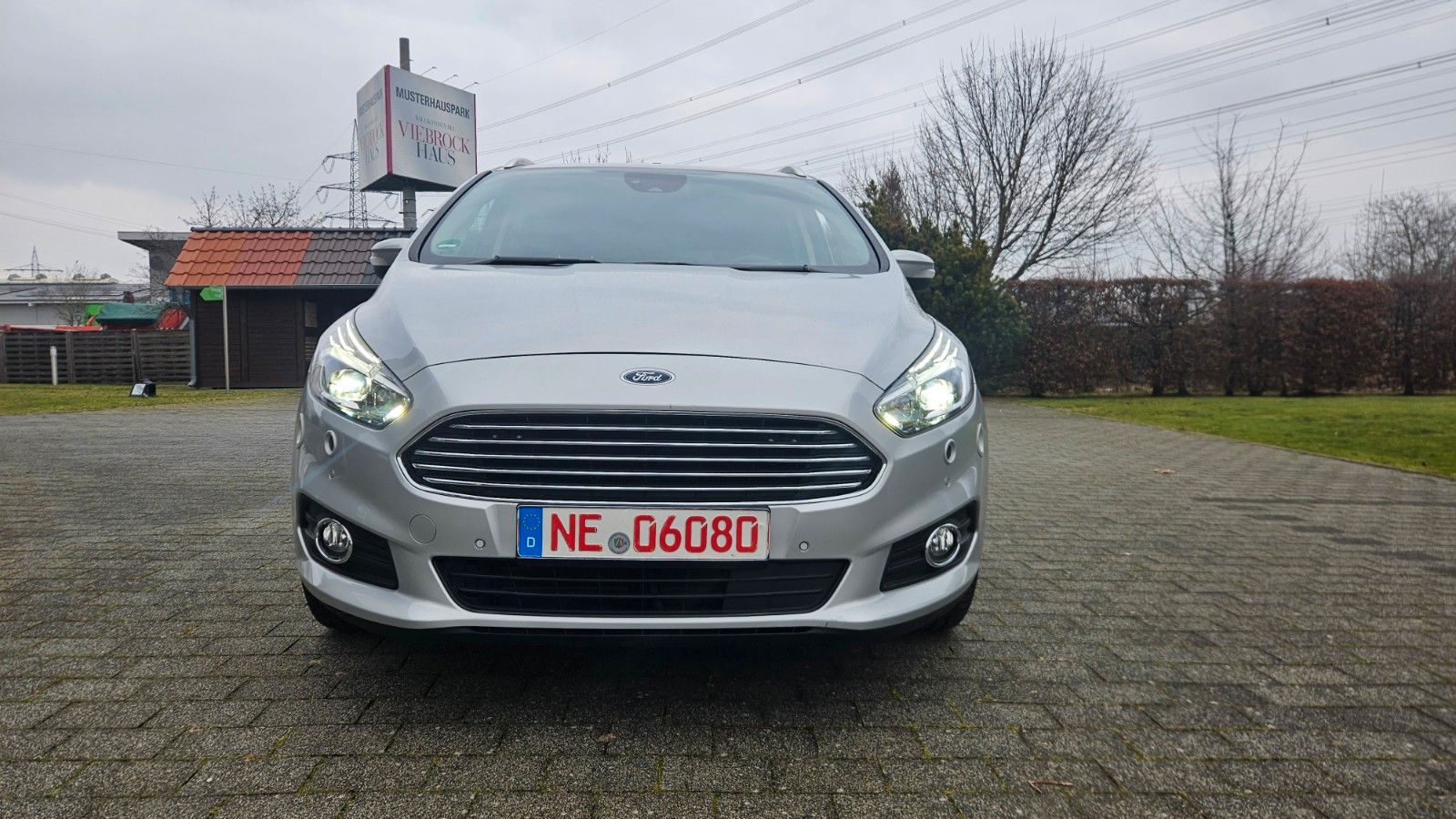 Ford S-Max S-MAX Trend - Samsaru's Car Outlet