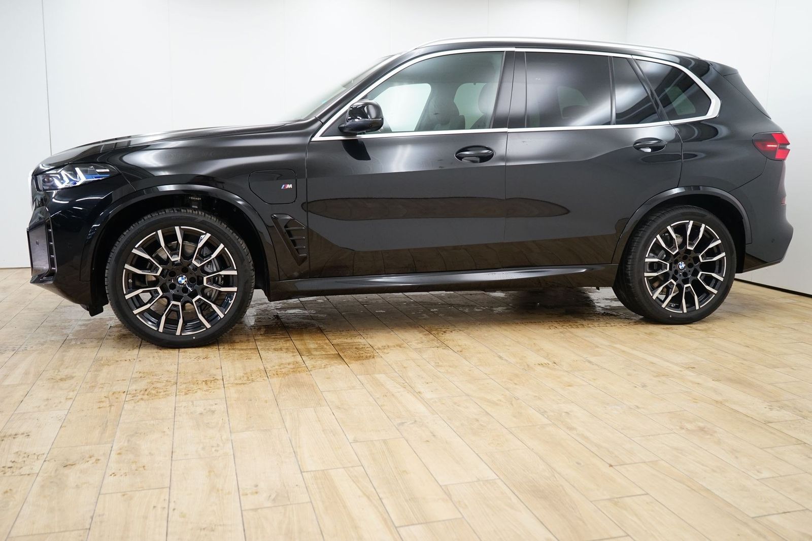BMW X5 xDrive50e [M Sport, HUD, AHK, ACC, GSD, 21" L