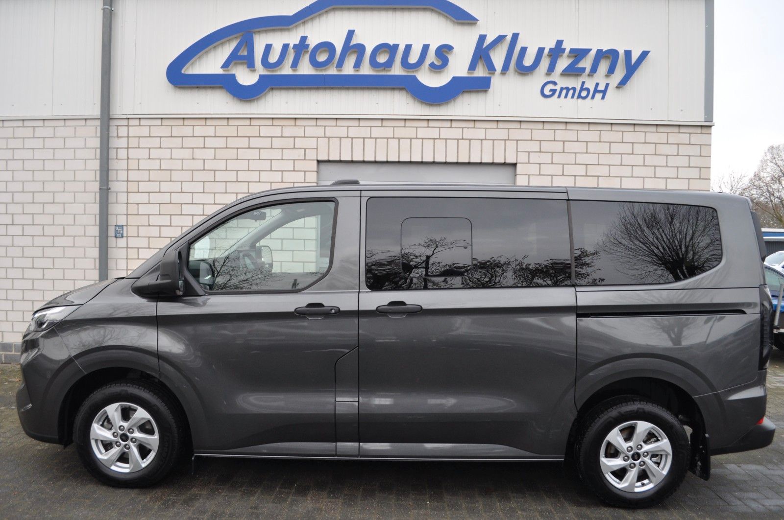 Ford Transit Custom Kombi 320 L1 FWD TREND/AUT/ALU