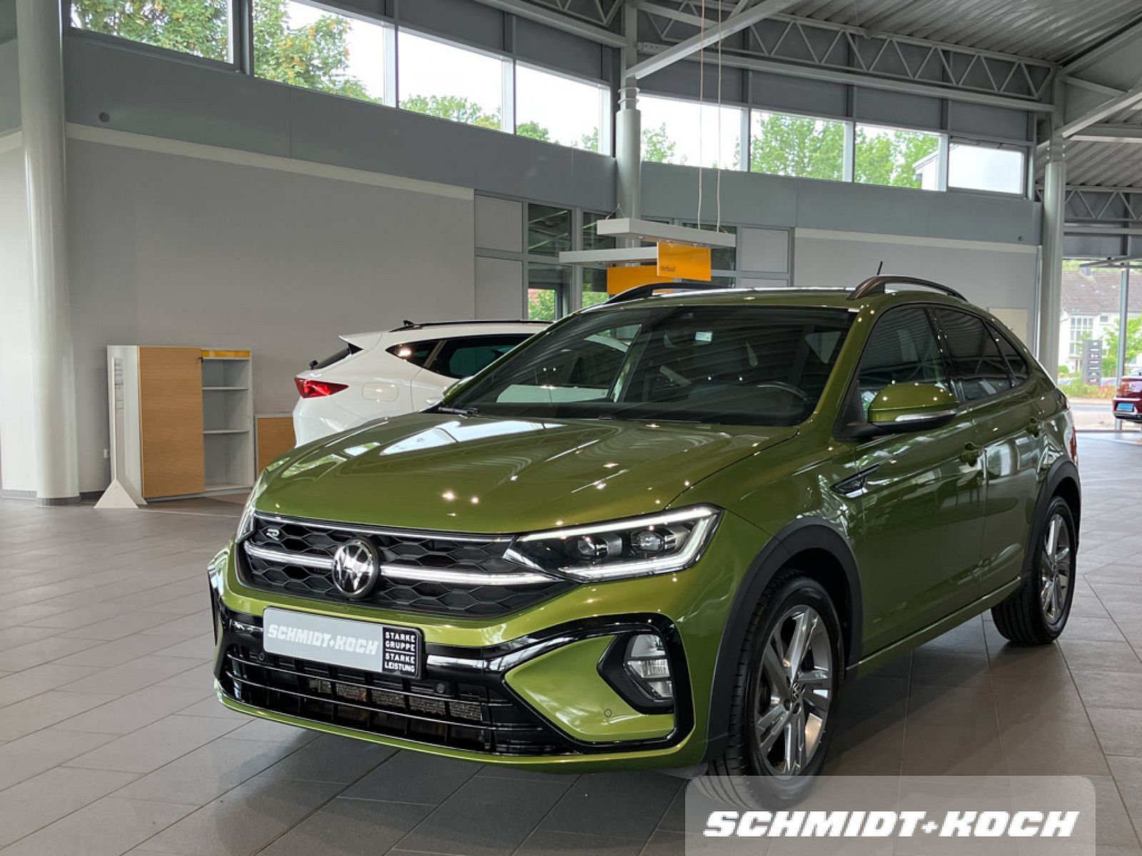 Volkswagen Taigo 1.0 TSI DSG R-Line - Samsaru's Car Outlet