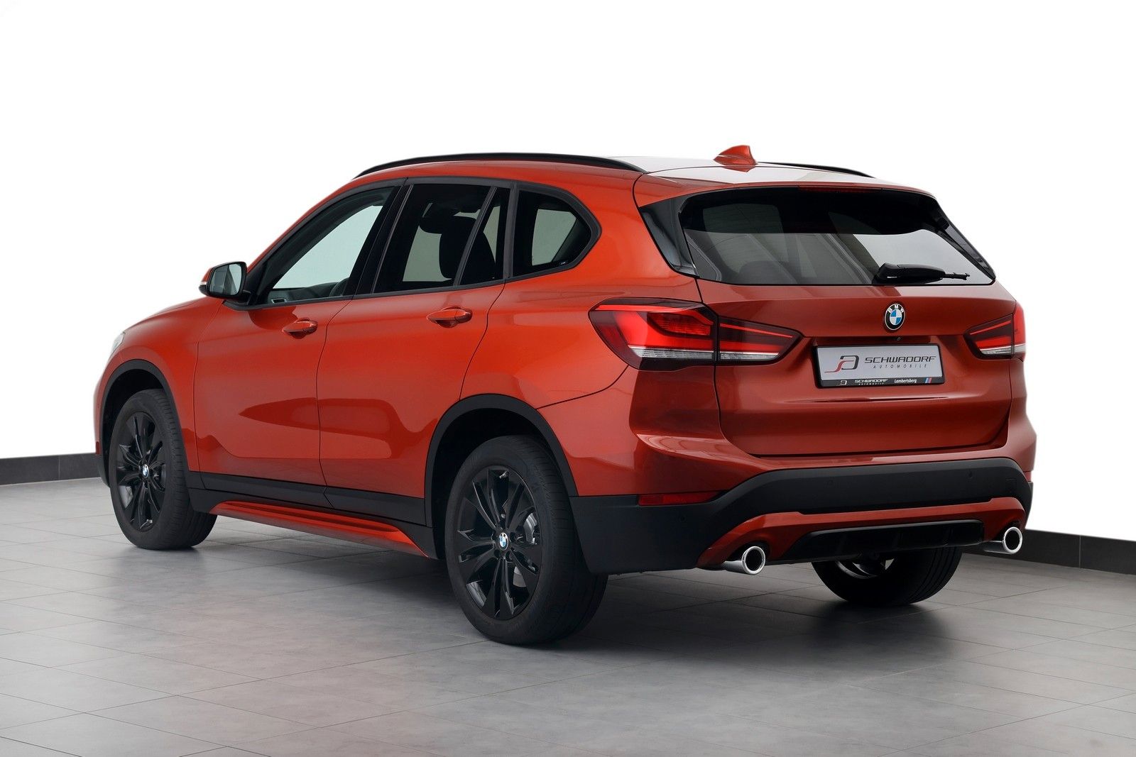 BMW X1 xDrive20d Sport Line - Samsaru's Car Outlet
