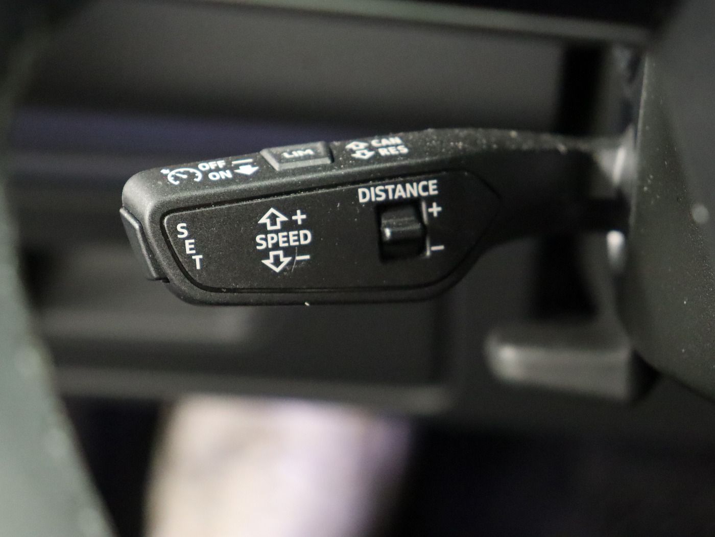 Audi A6 Avant 40 TDI quattro - Samsaru's Car Outlet
