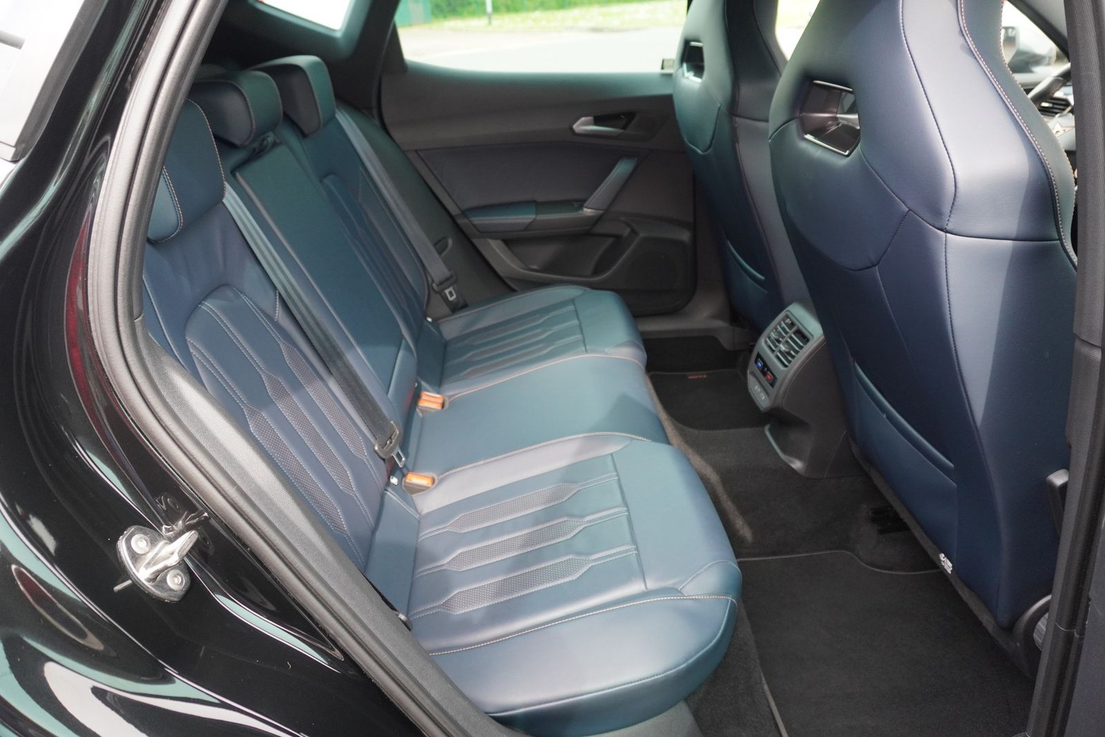 Cupra Formentor VZ 2.0 TSI 4Drive - Samsaru's Car Outlet