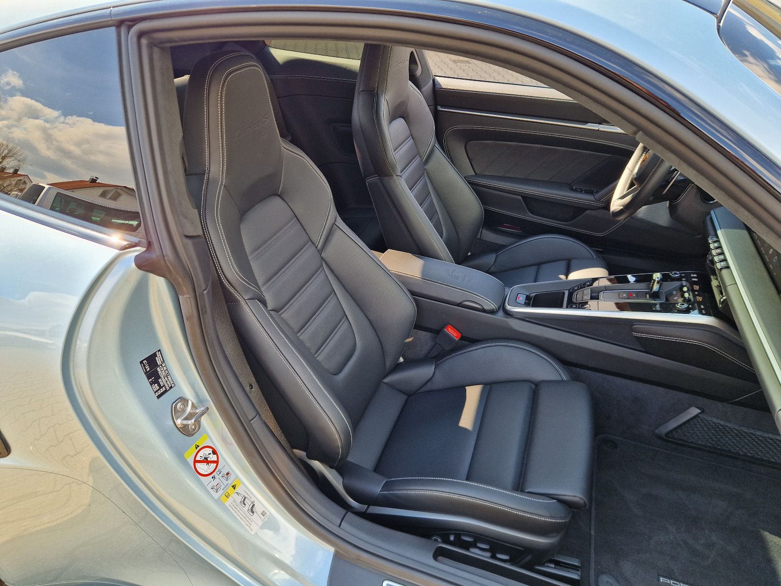 Porsche 911 992 Turbo S Sport Design/Burmester