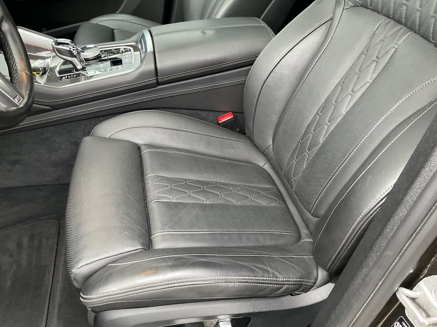 BMW X6 xDrive 40d M Sportpaket AHK HUD Pano Luftfede
