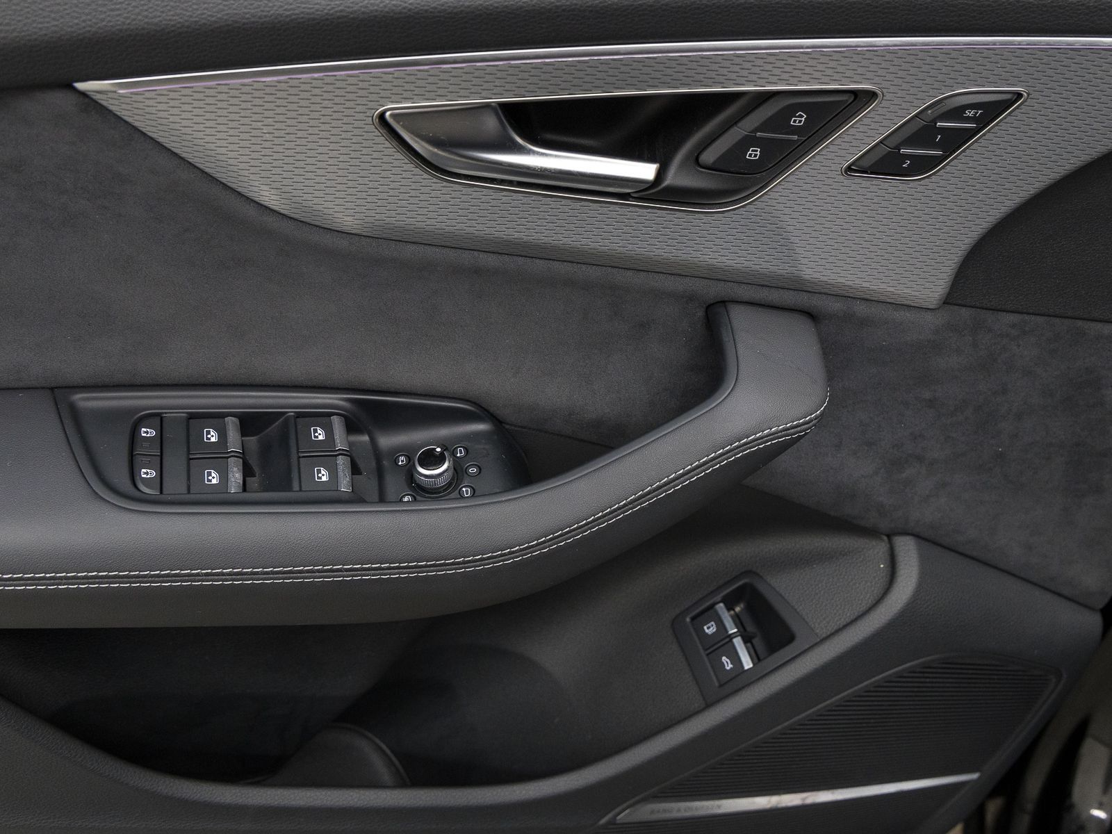 Audi Q7 55 TFSIe Q 2x S LINE PANO LM21 HuD AHK