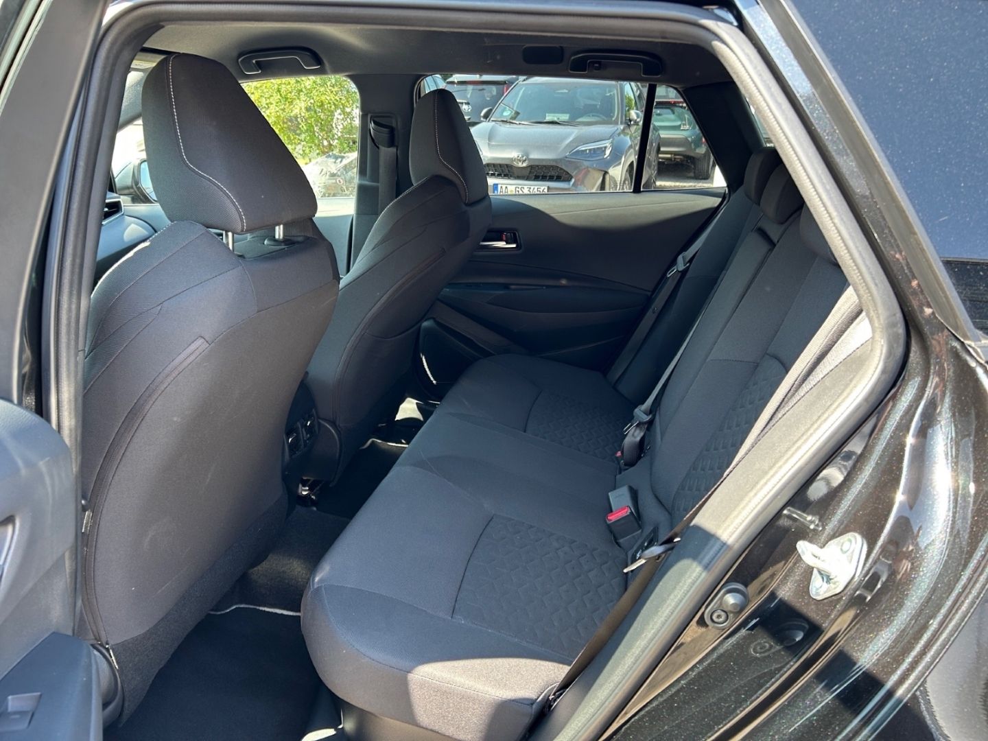 Toyota Corolla Touring Sports 2.0l Hybrid - Samsaru's Car Outlet
