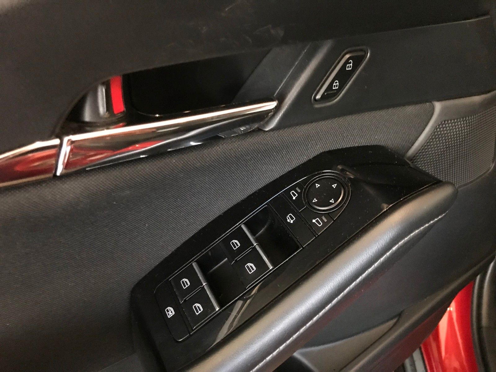 Mazda CX-30 SKYACTIV-G 2.0 M Hybrid 6AG SELECTION A18