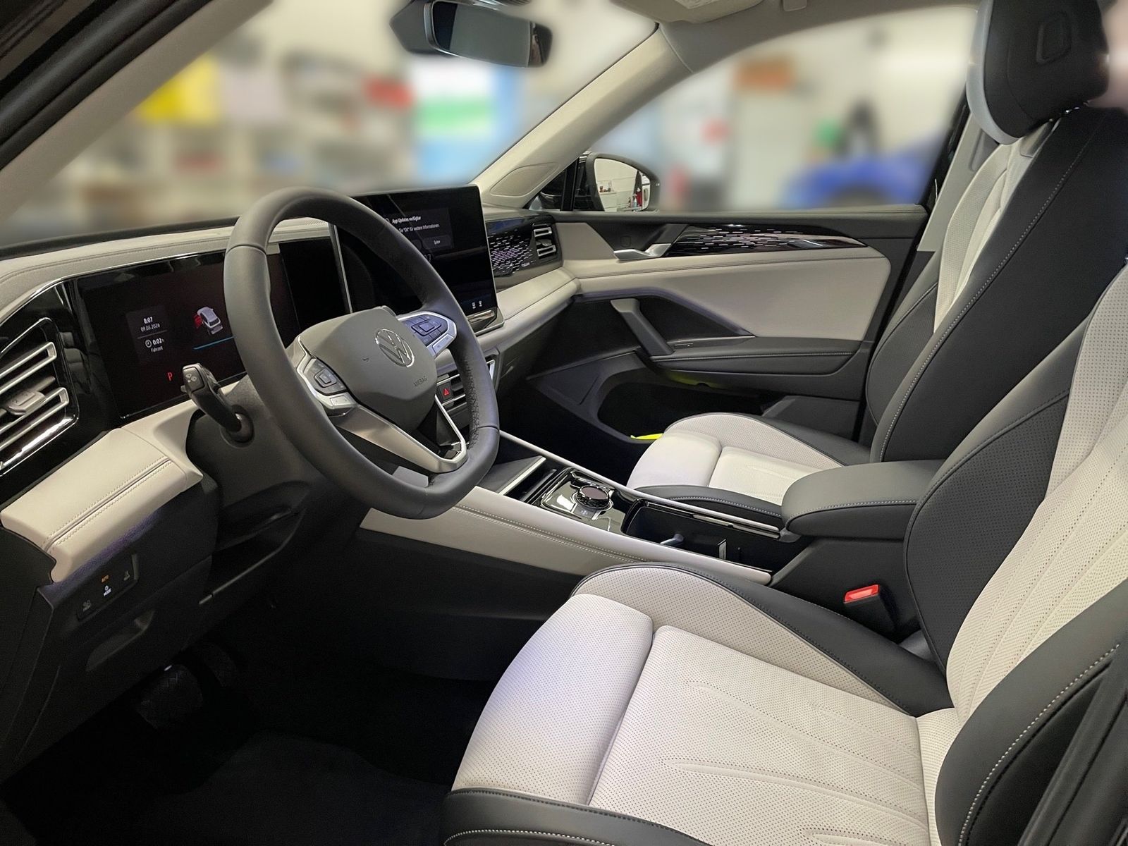 Volkswagen Tiguan 2.0 TSI 4M Elegance *AHK*NAVI*KAMERA*