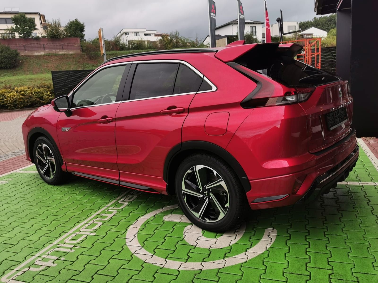Mitsubishi Eclipse Cross PHEV SELECT//SPORTPAKET PLUS//AHK