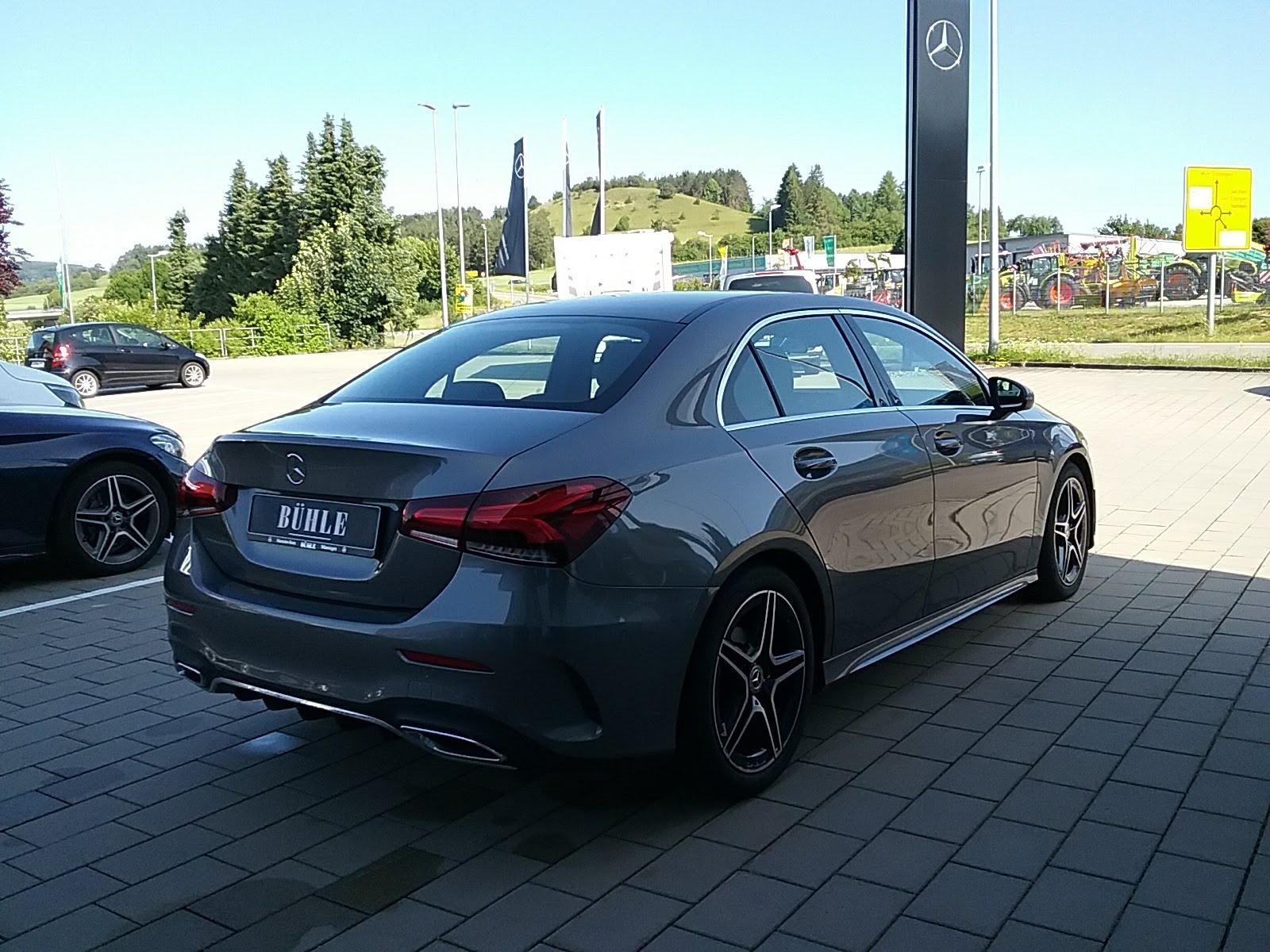 Mercedes-Benz A 180 LIMO AMG - Samsaru's Car Outlet