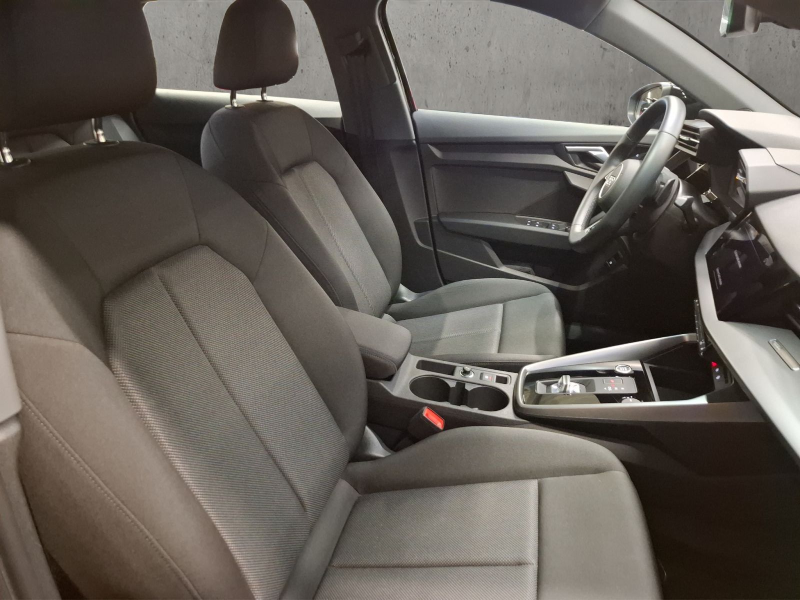 Audi A3 Sportback TFSI e Advanced 40 e 150(204) kW(PS