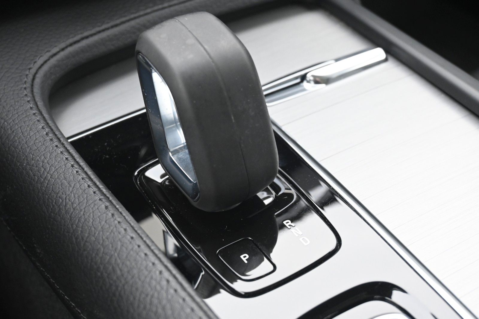 Volvo XC90 T8 AWD Inscrip. - Samsaru's Car Outlet