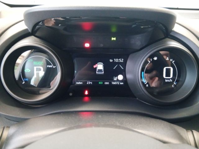 Toyota Yaris 1.5 Hybrid Team D *LED*PDC*KAMERA*