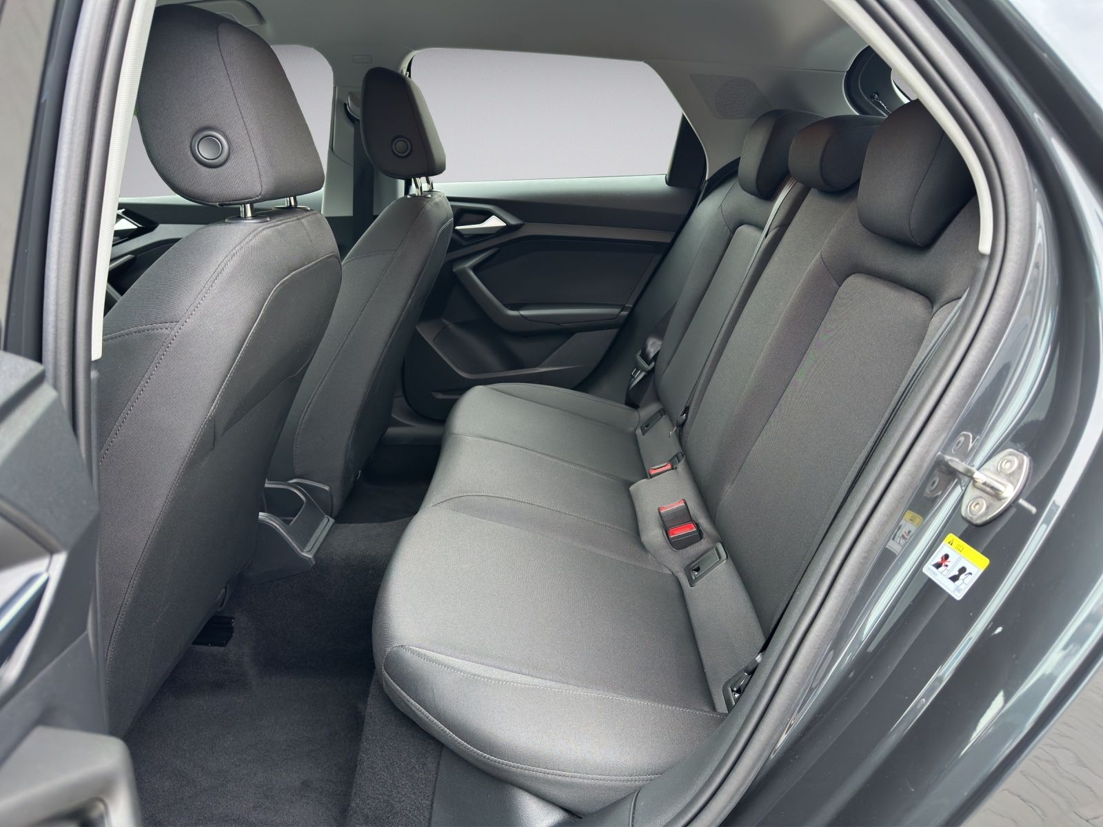 Audi A1 Sportback 30 TFSI advanced S tronic*GRA*SHZ