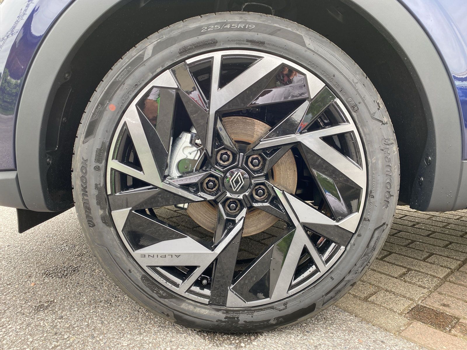 Renault Arkana ESPRIT ALPINE Full Hybrid - Samsaru's Car Outlet