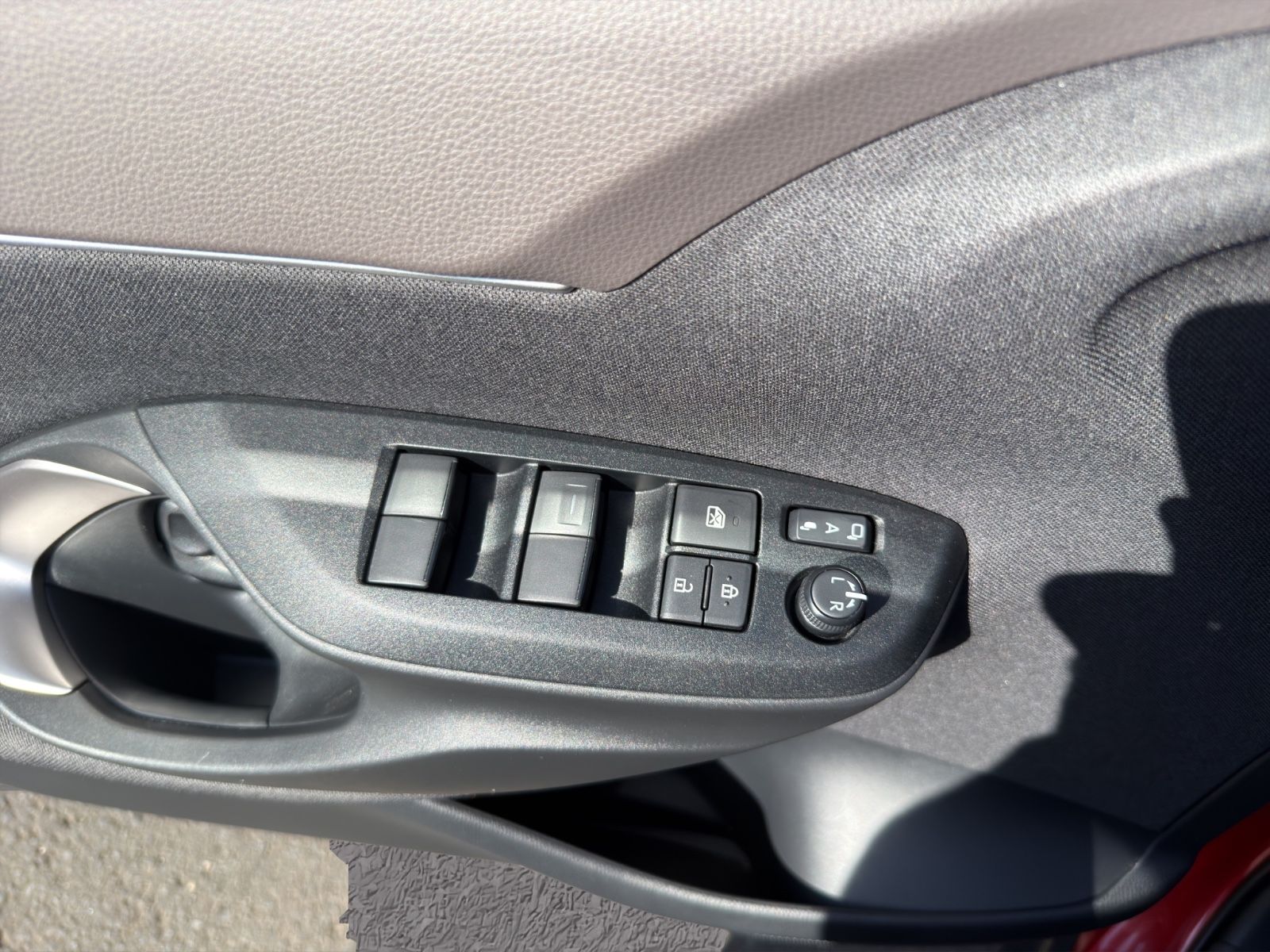 Toyota Yaris Cross Elegant *MATRIX*360°*CARPLAY*ACC*AHK