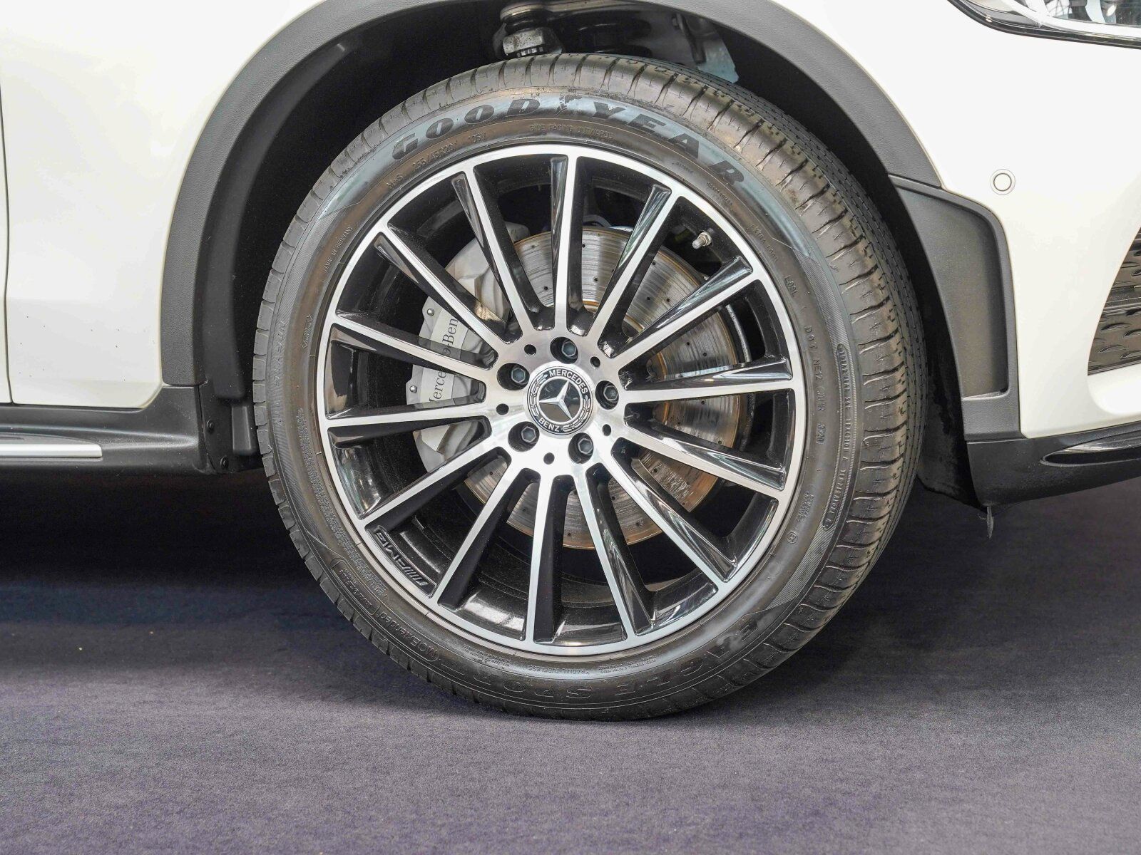 Mercedes-Benz GLC 400 d 4M Coupé AMG Line - Samsaru's Car Outlet