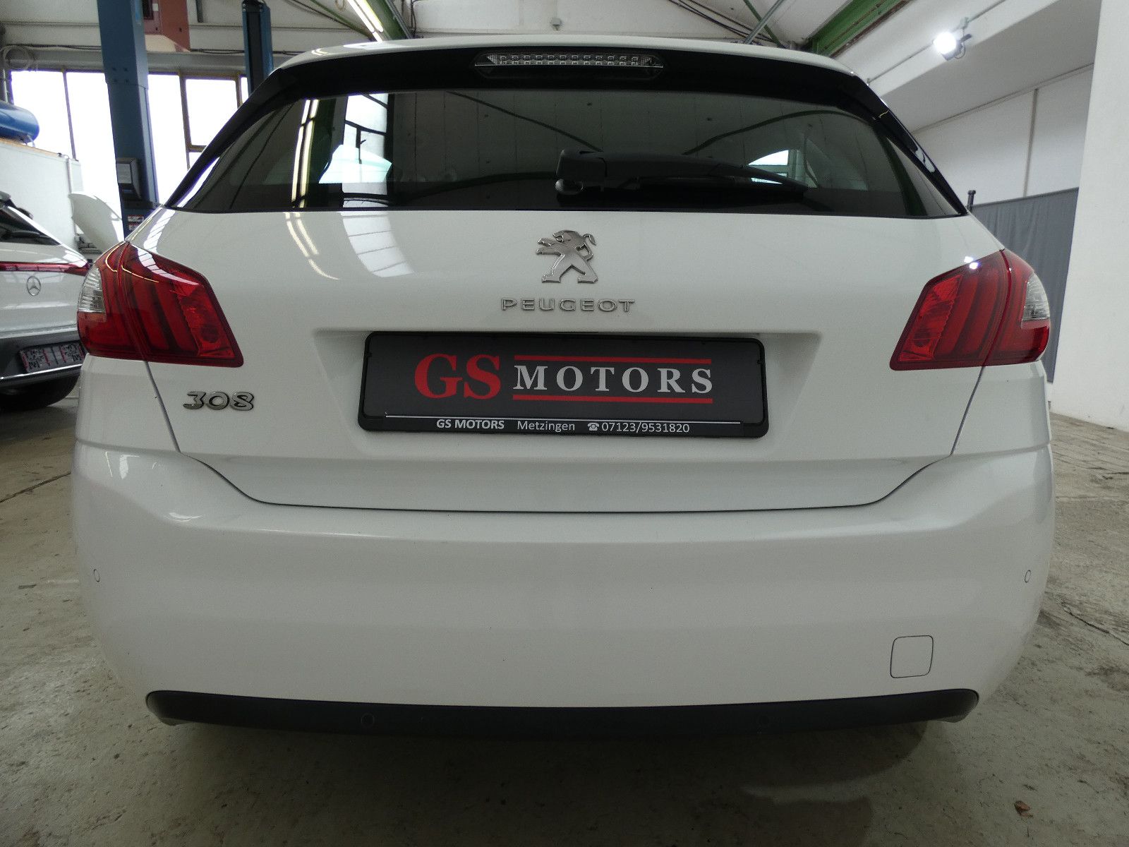Peugeot 308 Active Pack - Samsaru's Car Outlet