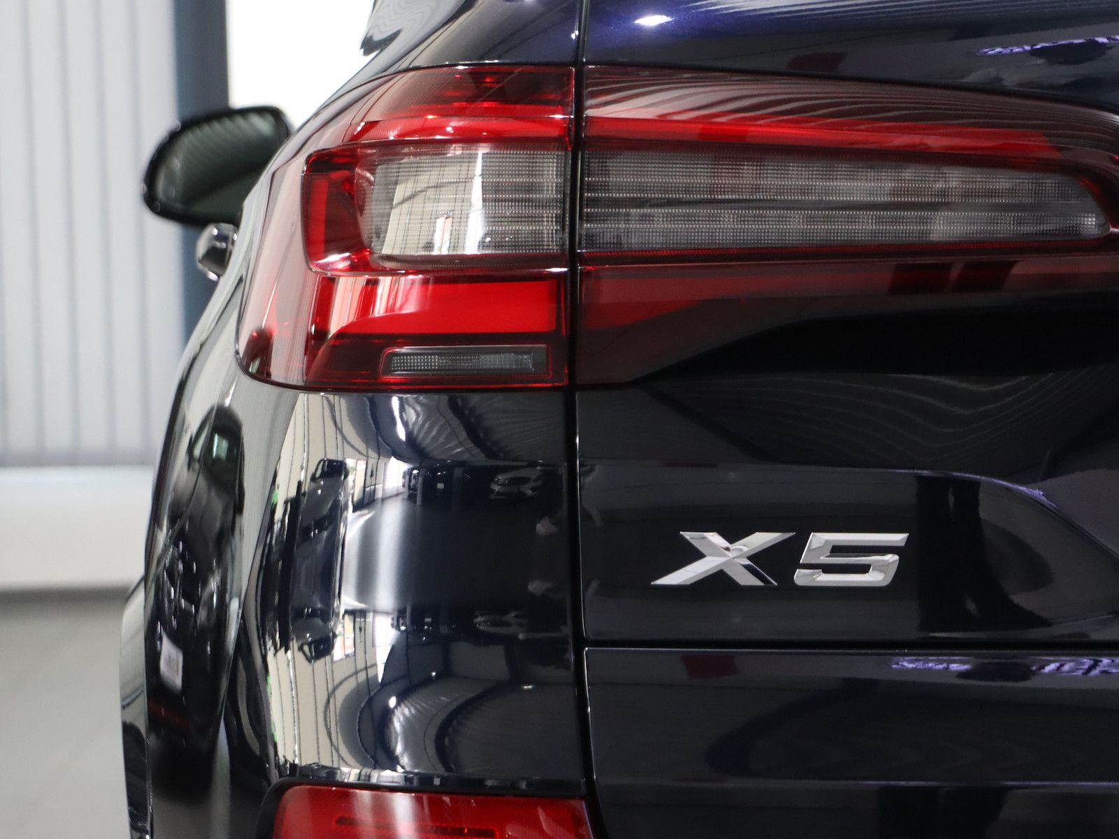 BMW X5 xDrive 40d M-SPORTPAKET / 7-SITZER / PANORAMA