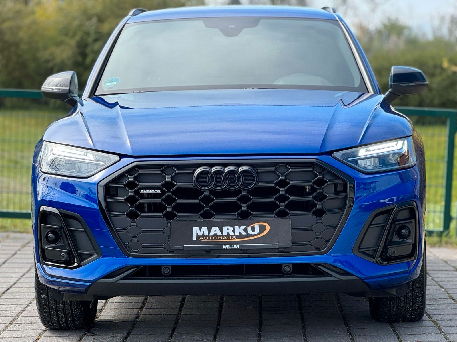 Audi Q5 40 TDI quattro S-line - Samsaru's Car Outlet