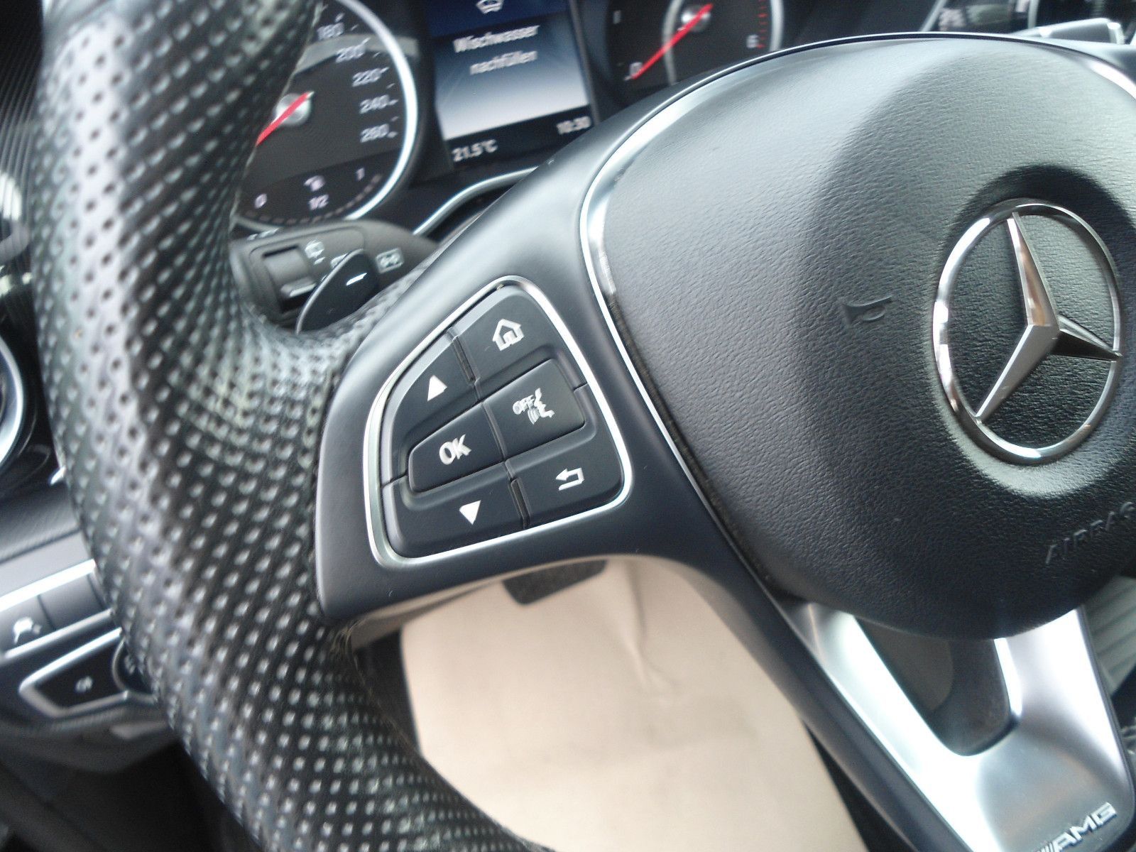 Mercedes-Benz V 300 d LANG Edition AMG - Samsaru's Car Outlet