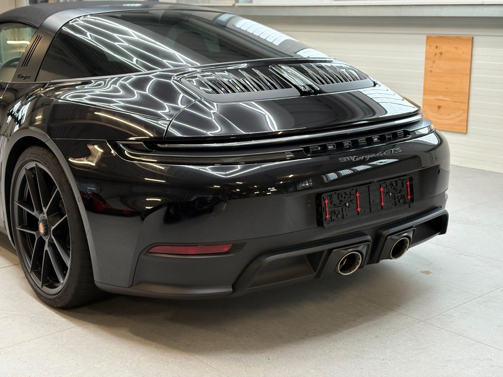 Porsche 992.2 Targa GTS 4/BOSE/Sport Chrono/Lifting