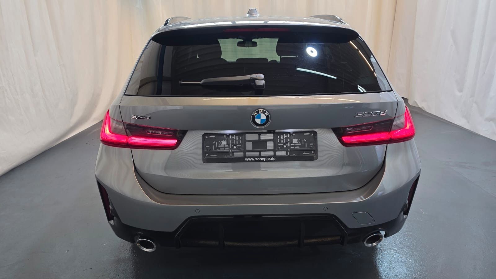 BMW 320 3 Touring 320 d xDrive M Sport Kamera 360