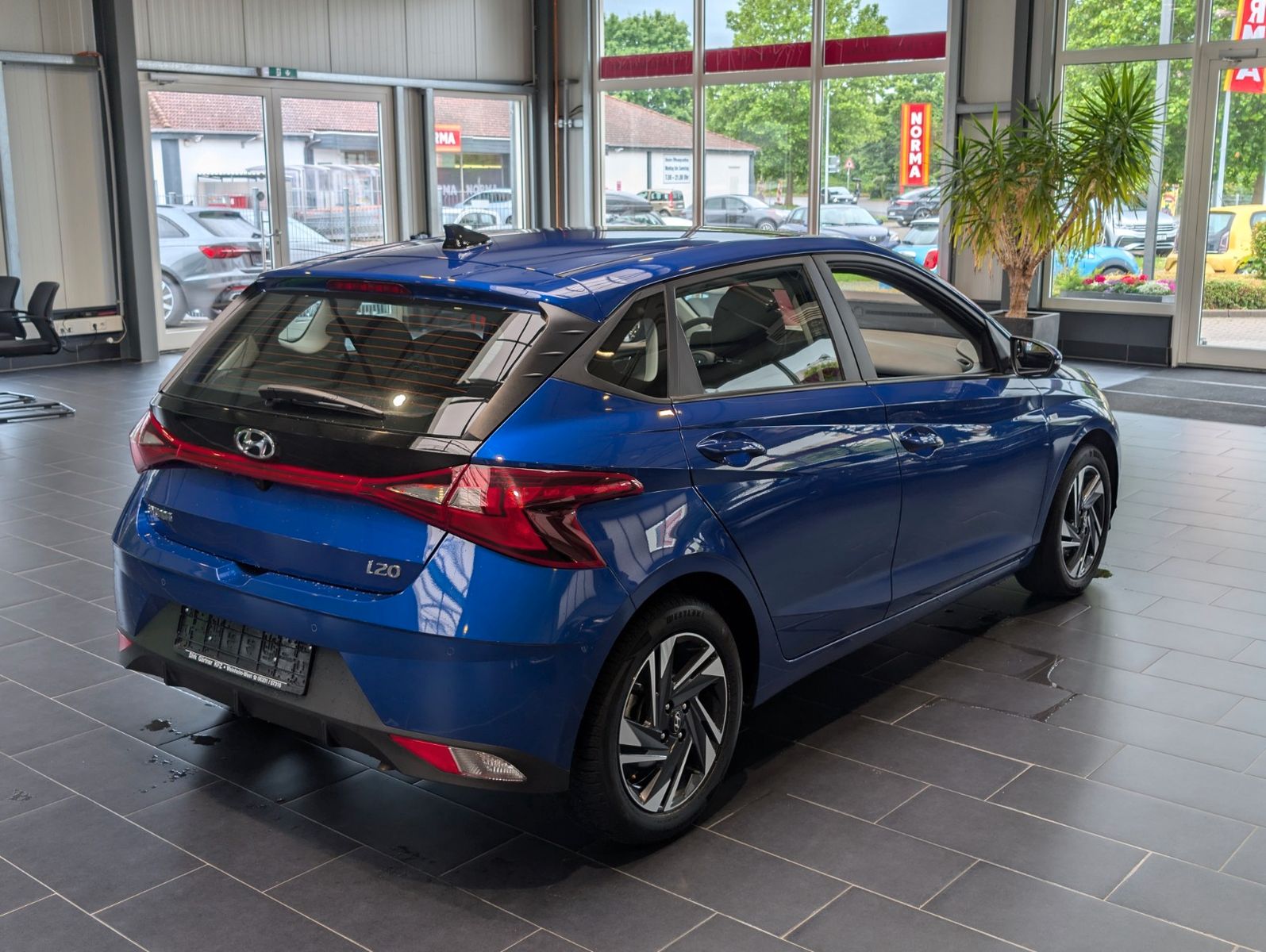 Hyundai i20 1.0 T-GDI DCT Select - Samsaru's Car Outlet