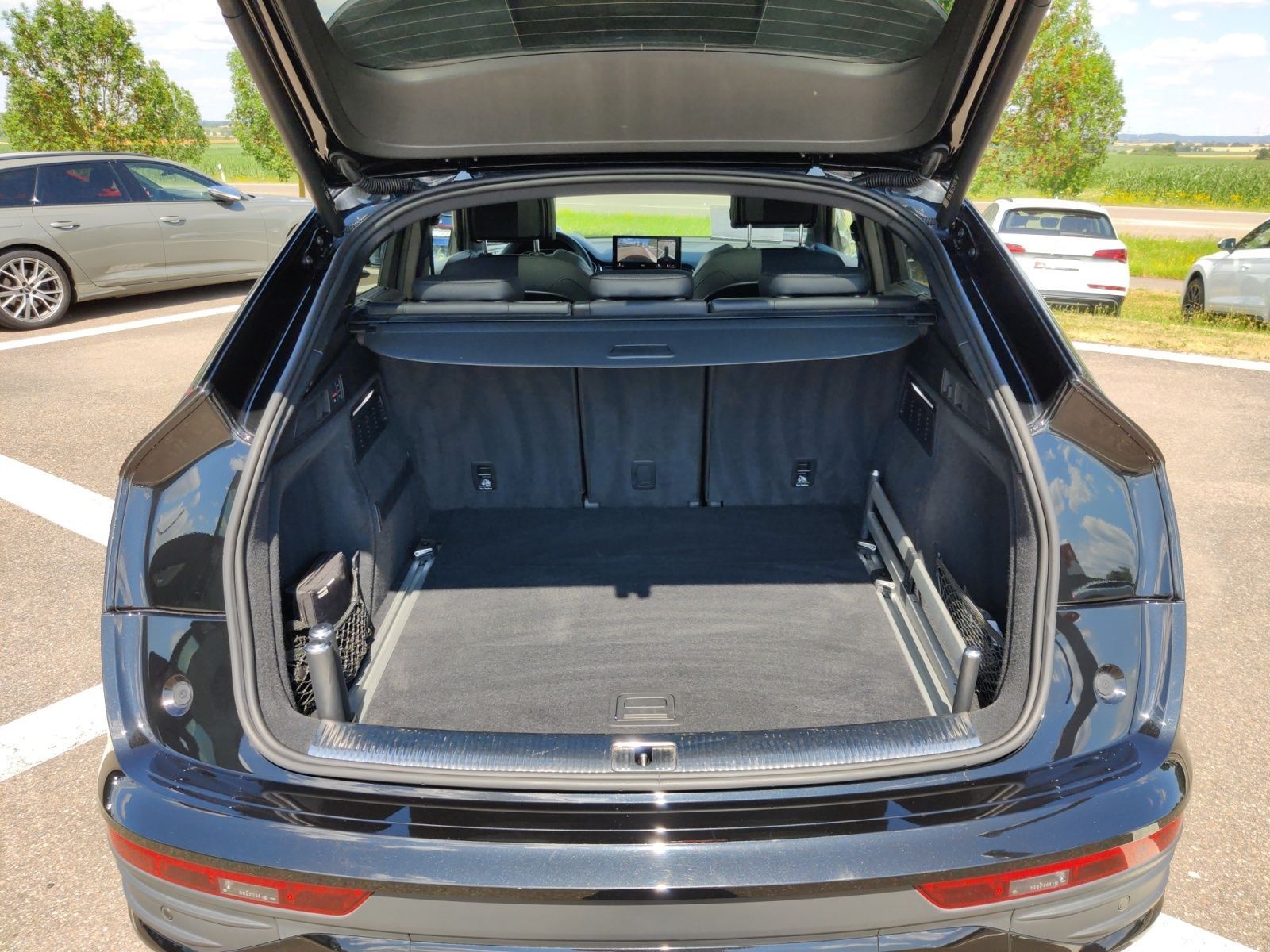 Audi Q5 Sportback 50 TDI q. S-Tronic S-Line - Samsaru's Car Outlet