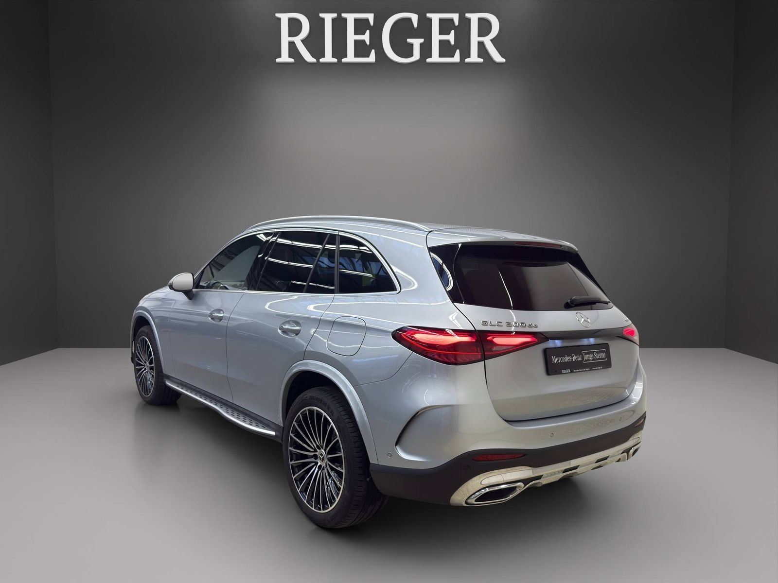 Mercedes-Benz GLC 300 de 4M AMG*Pano*AHK*MEMORY*Burmester*20"*