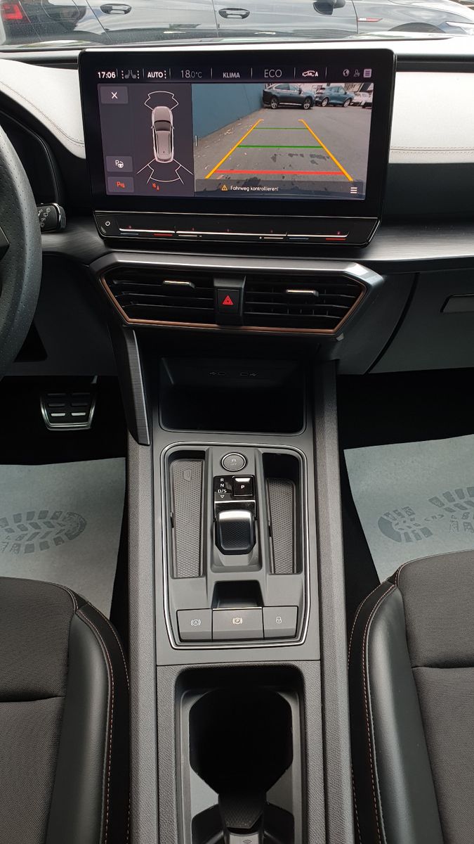 Cupra Formentor 1.4 e-HYBRID VZ DSG Pano/SSL/ACC/AHK