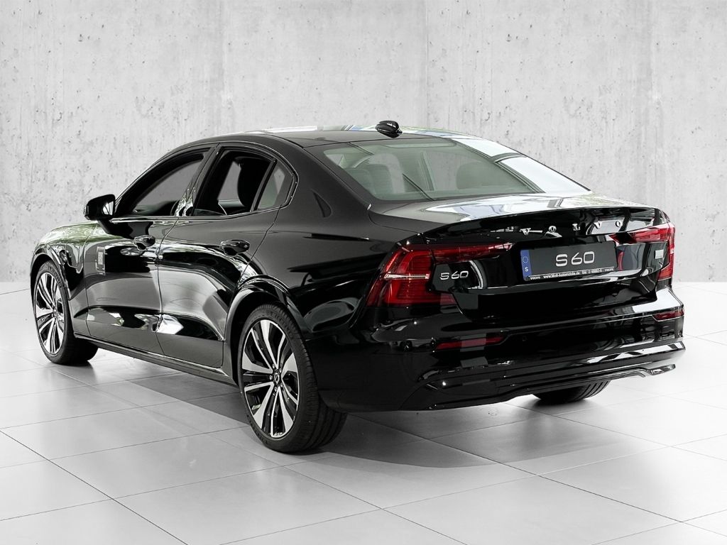 Volvo S60 Plus Dark T8 AWD Plug-In Hybrid H&K 360° Kam