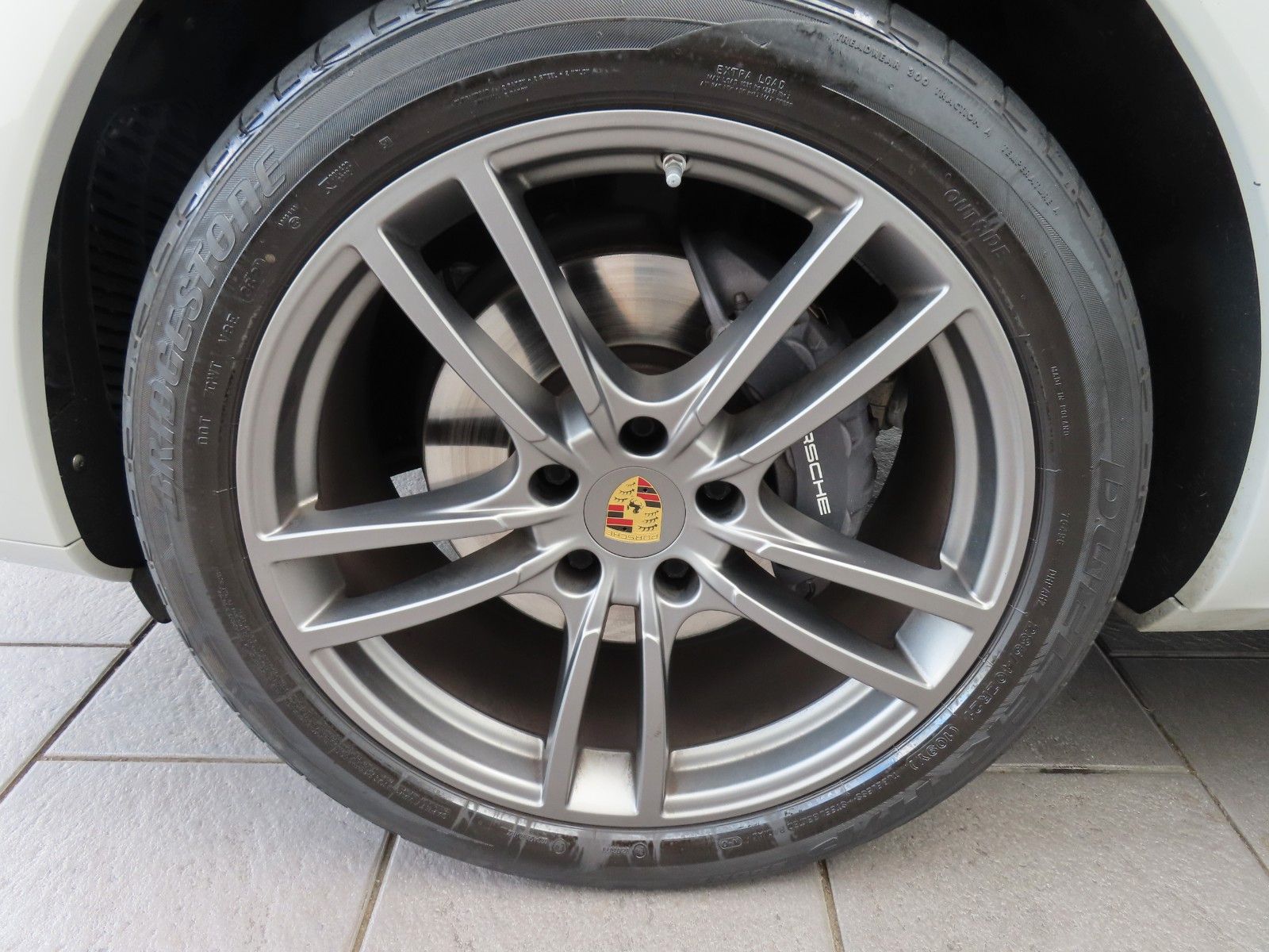 Porsche Cayenne 3.0 Hy. Allrad/Klima/HuD/Pan./Soft Close
