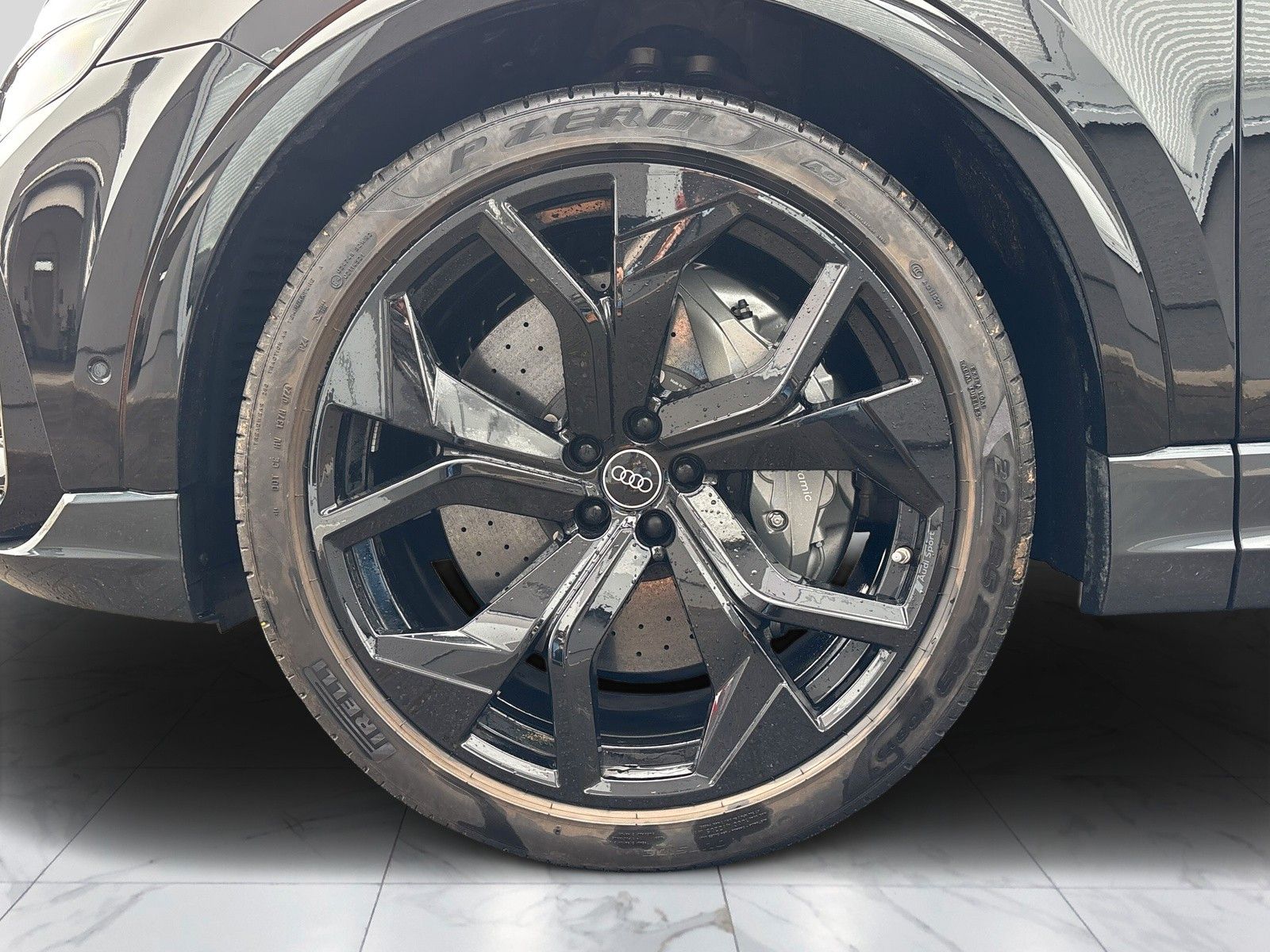 Audi RSQ8 Dynamik+*Keramik*B&O*Pano*Soft-Close*AHK*23
