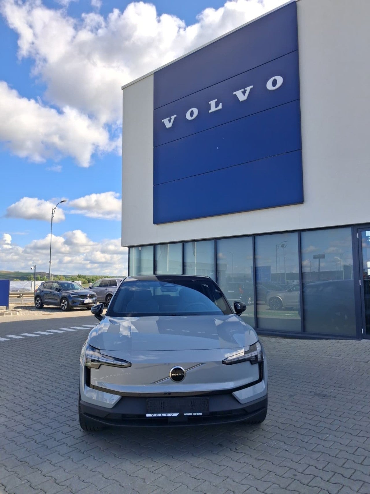 Volvo EX30 PLUS SINGLE MOTOR EXTENDED RANGE