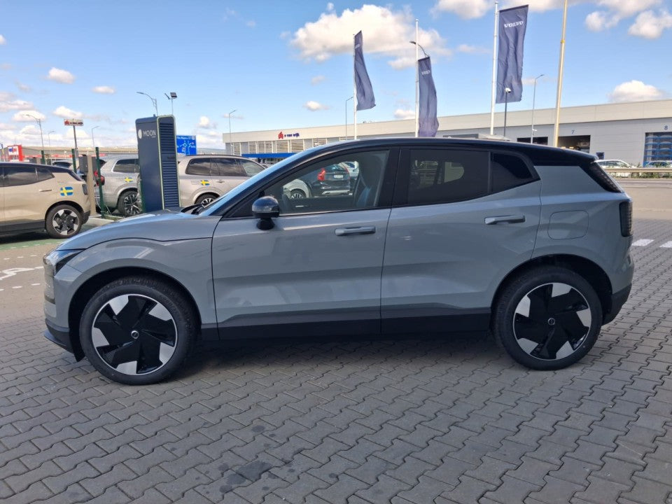 Volvo EX30 PLUS SINGLE MOTOR EXTENDED RANGE