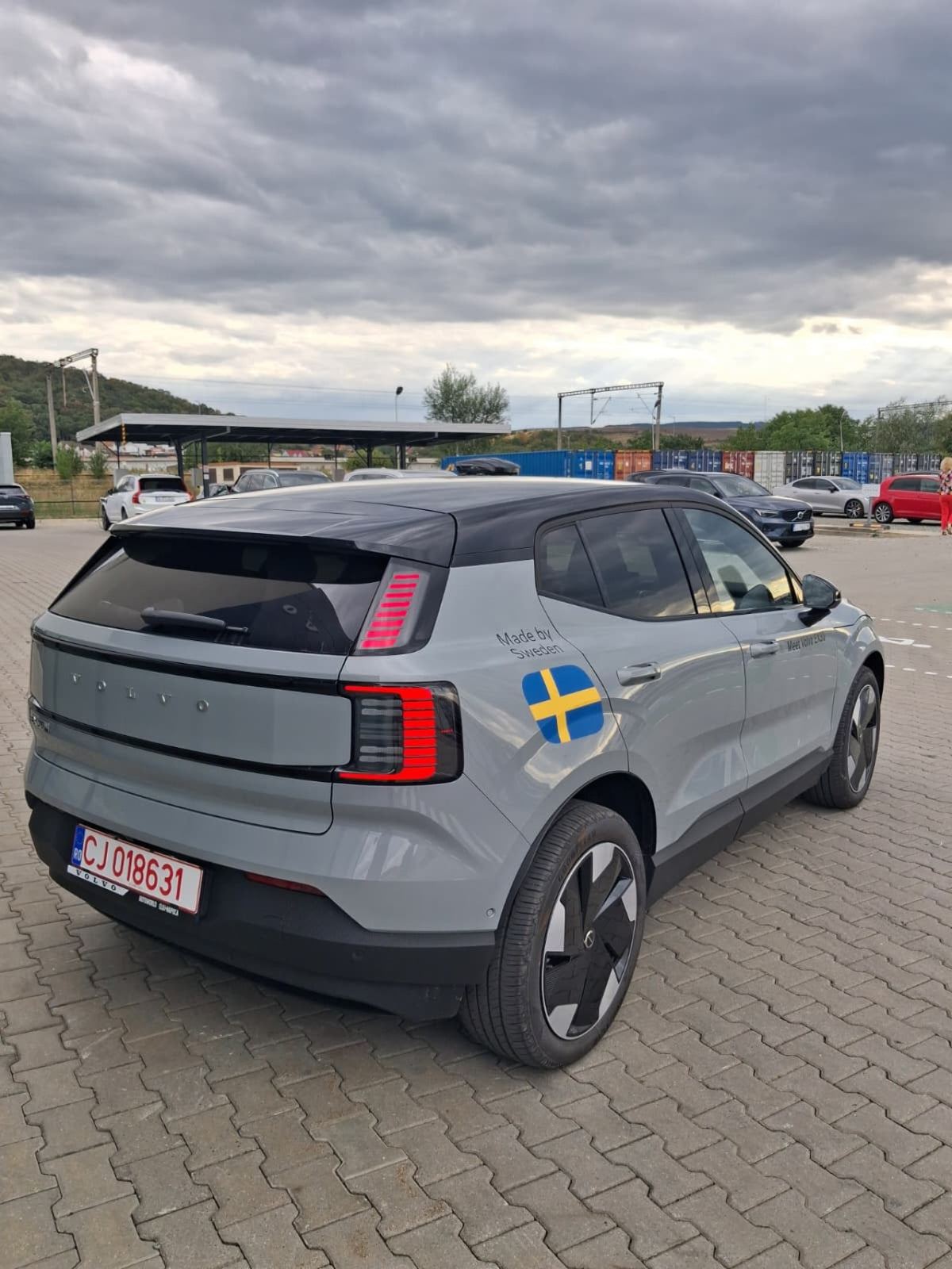 Volvo EX30 Ultra P8