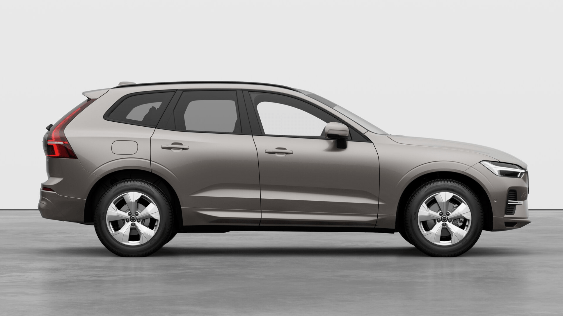 Volvo XC60 Core B5 (P) AT8 AWD