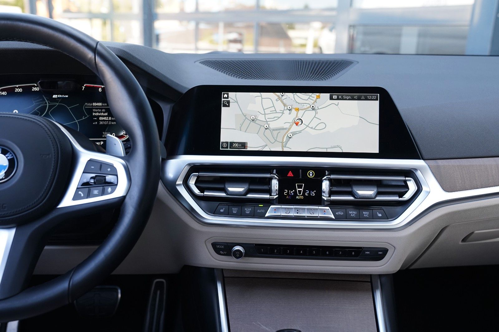 BMW 330e M Sport LCProf-Laser-360-HuD-ACC-H&K-ad.Fwk