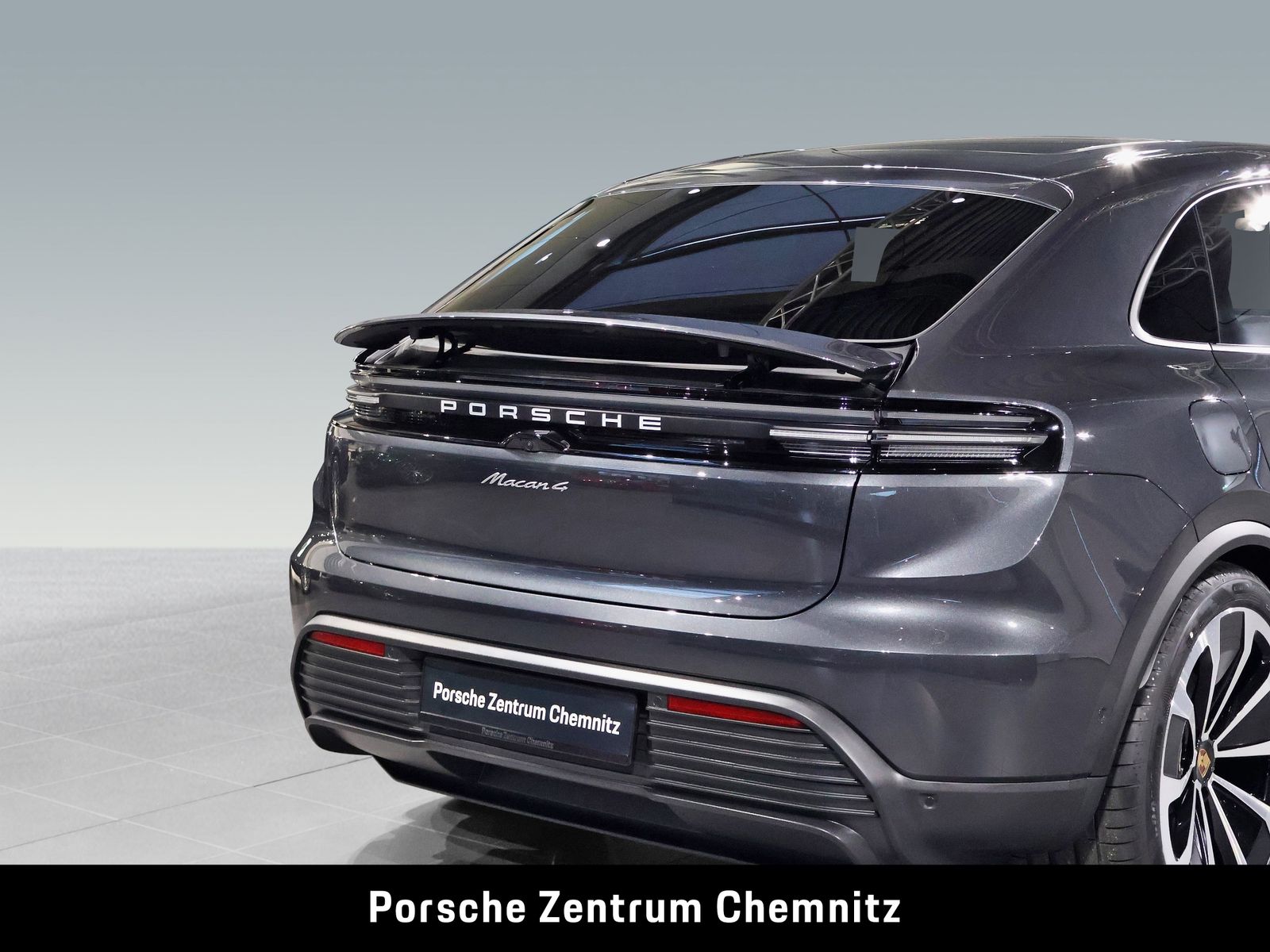 Porsche Macan 4 Electric Luft.;Matrix-LED;4xSitzheiz.;BO
