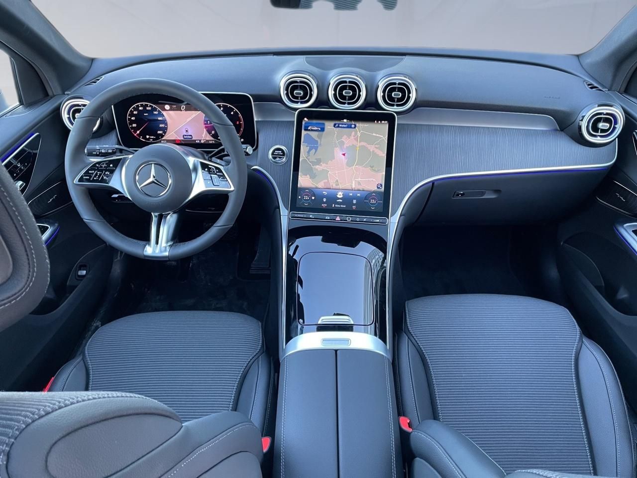 Mercedes-Benz GLC 220 d 4MATIC AVANTGARDE-EDTION - Samsaru's Car Outlet