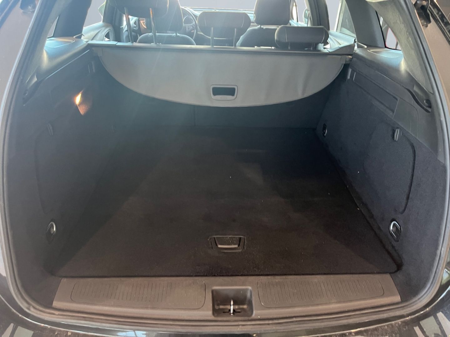 Opel Astra 1.5 D ST Automatik Edition - Samsaru's Car Outlet