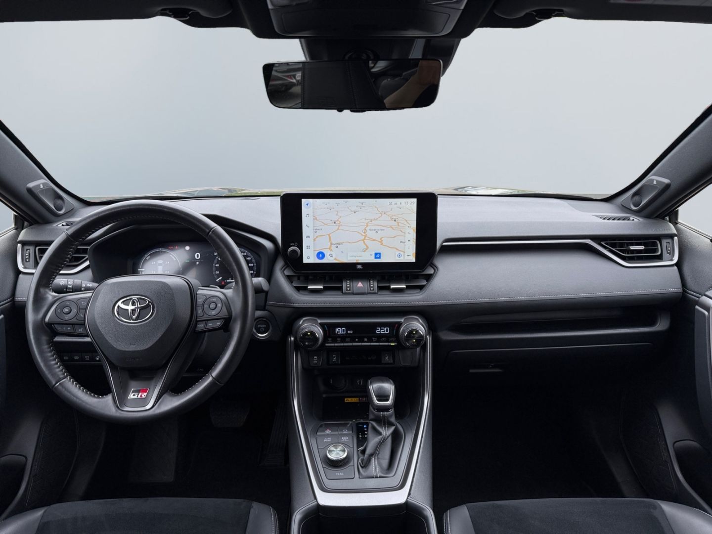 Toyota RAV 4 Plug-in-Hybrid GR SPORT - Samsaru's Car Outlet