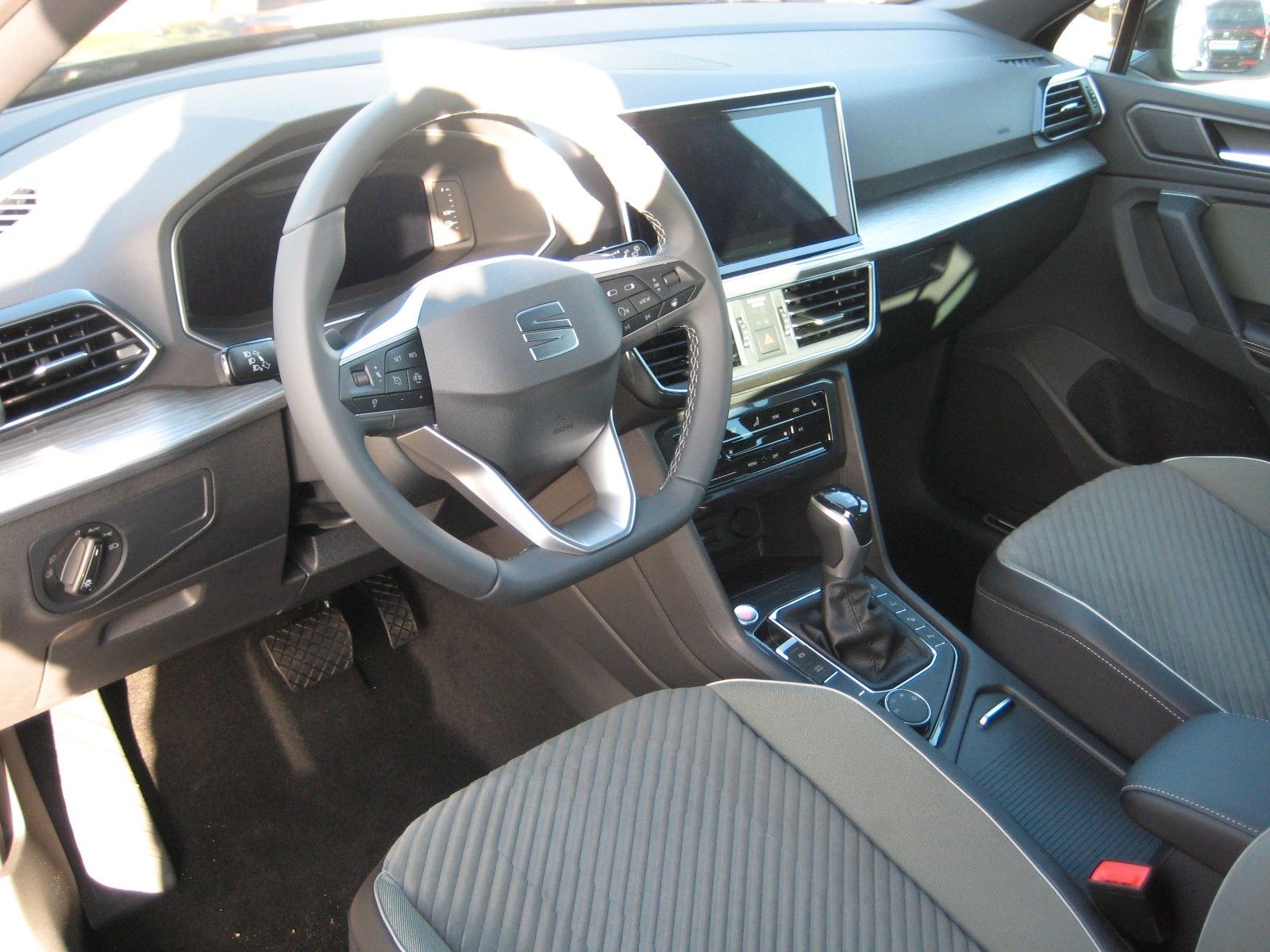 Seat Tarraco Xperience 1.4 e-Hybrid - Samsaru's Car Outlet