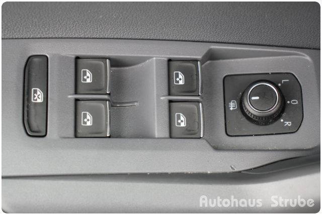 Volkswagen T-Cross United 1.0 TSI DSG - Samsaru's Car Outlet
