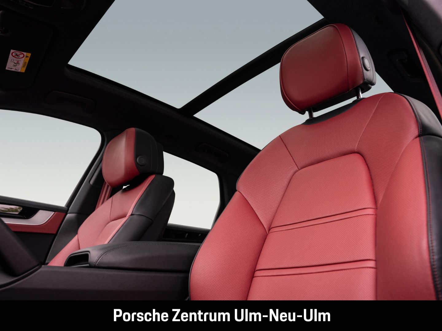 Porsche Cayenne Hinterachslenkung InnoDrive Head-Up