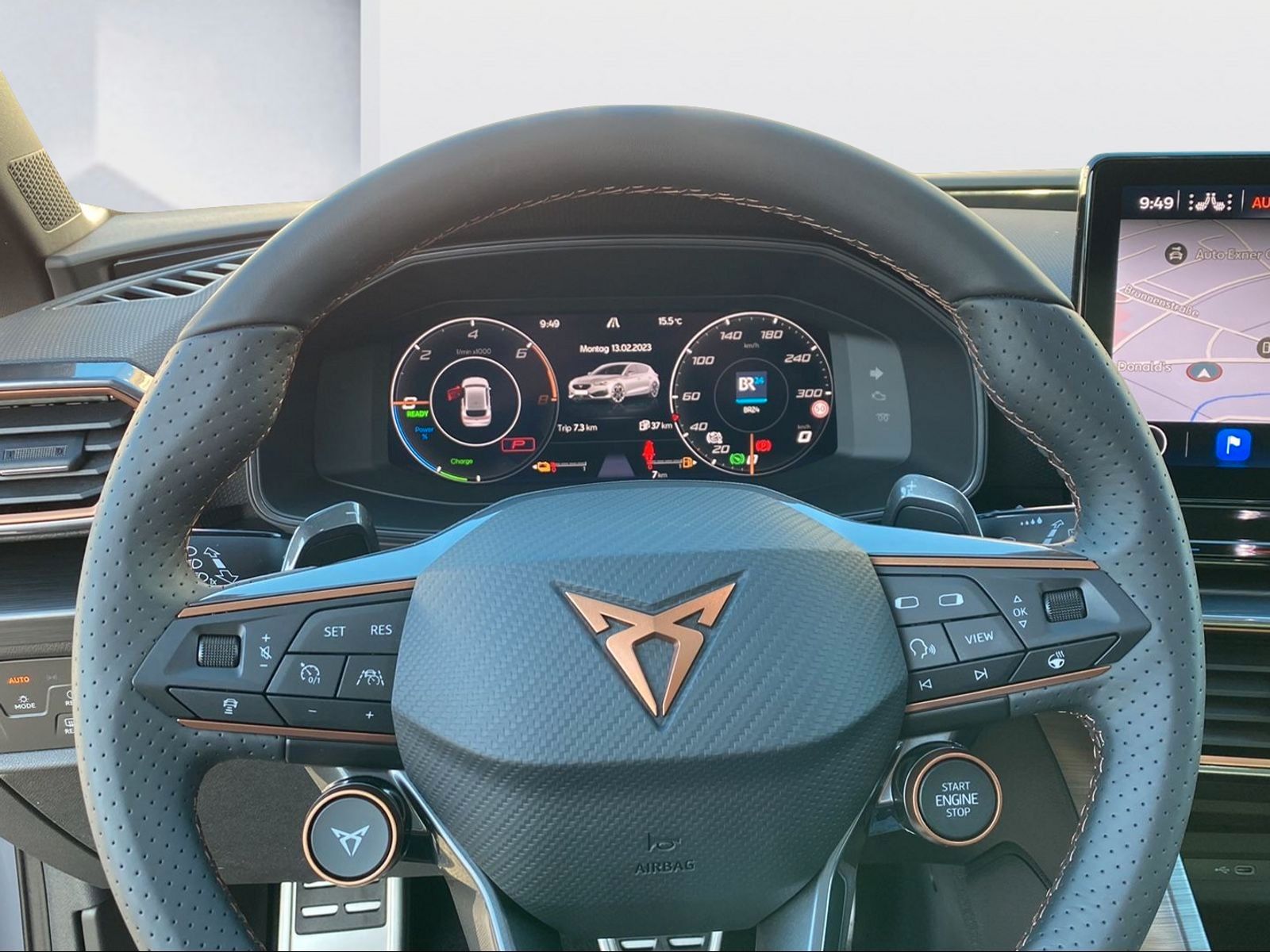 Cupra Leon 1.4 e-HYBRID VZ - Samsaru's Car Outlet