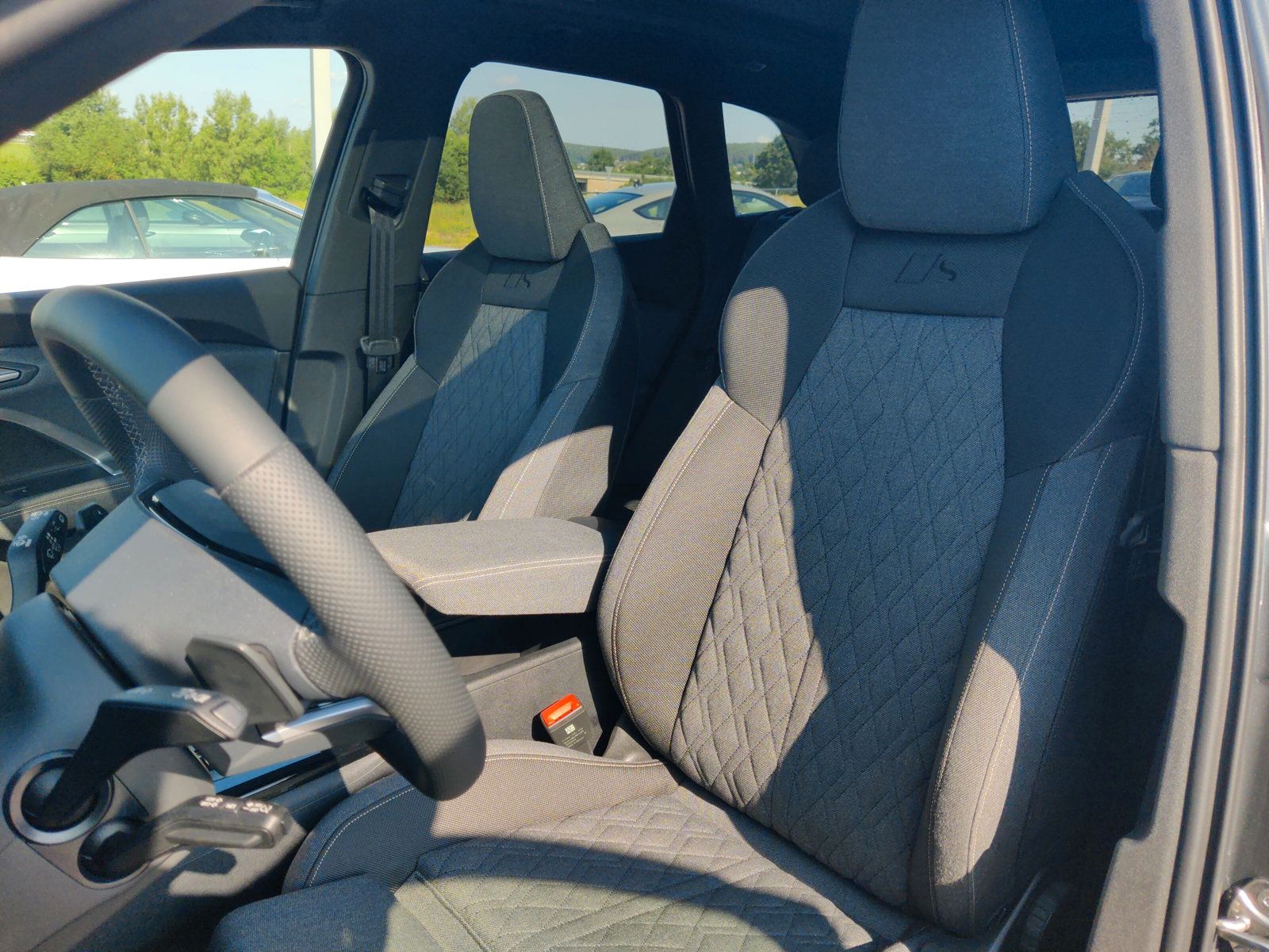 Audi Q5 S-Line 2.0 TDI quattr. AHK Pano TechPlus