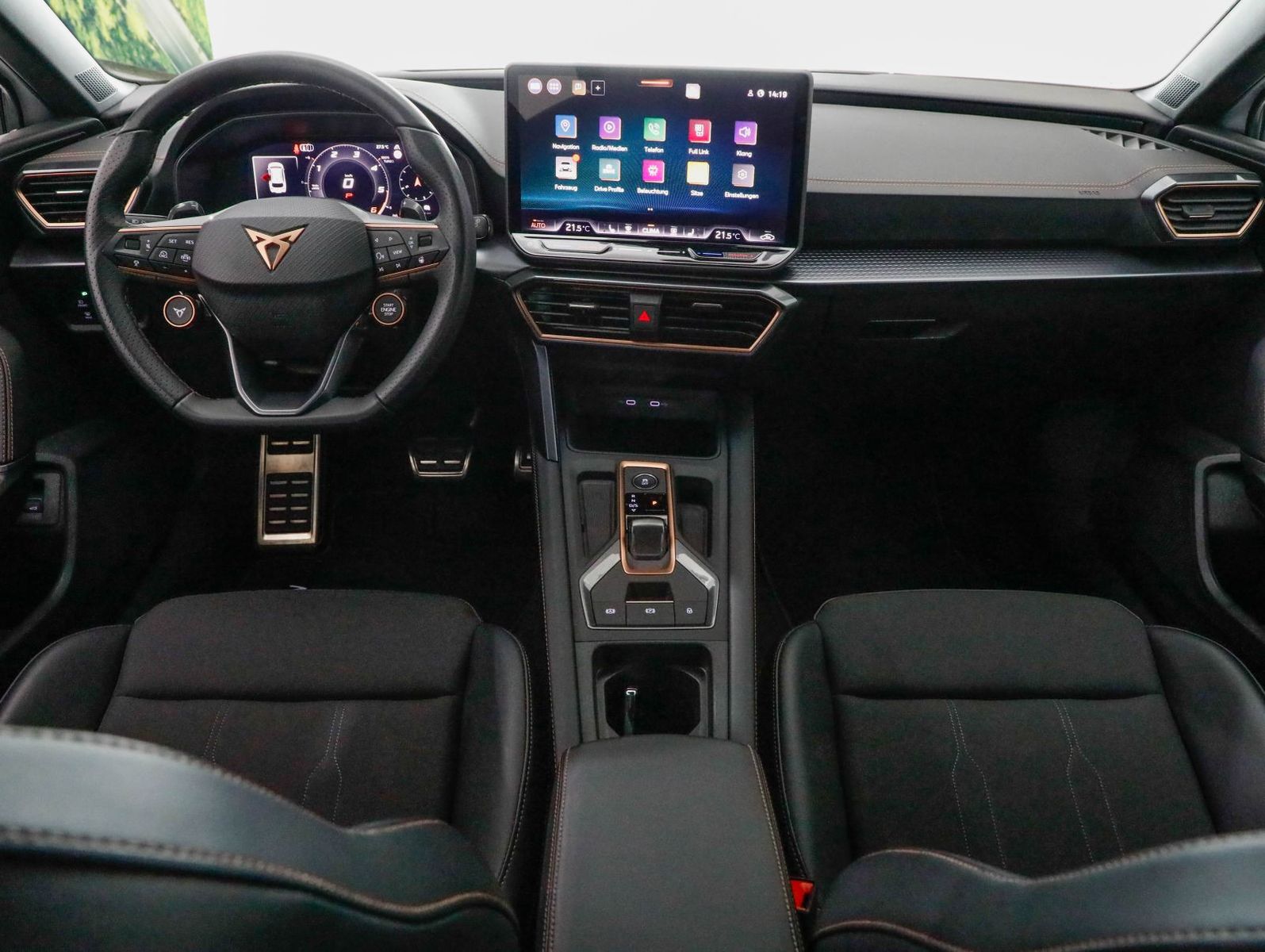 Seat Leon ST 2.0 TDI DSG AHK Kamera Navi ACC Keyless